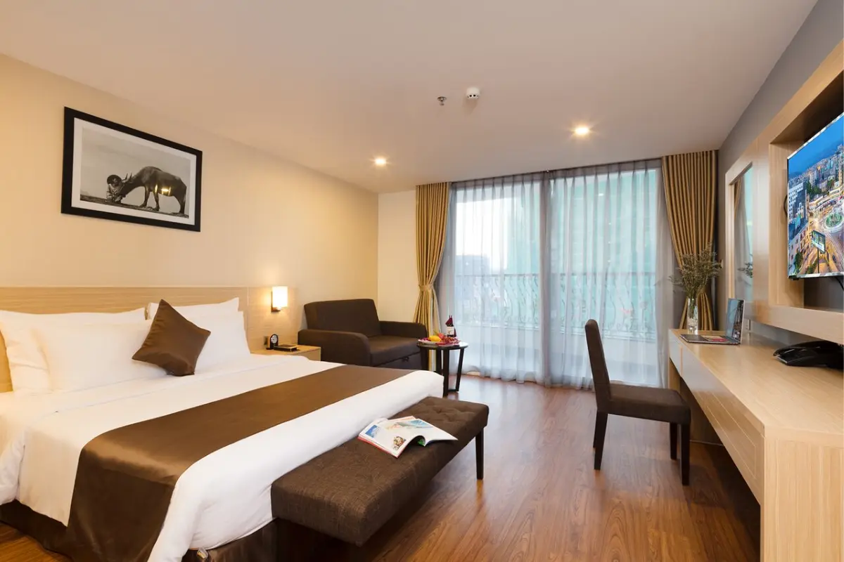 Sao Việt Hotel - Khách sạn ngã 6 Nha Trang