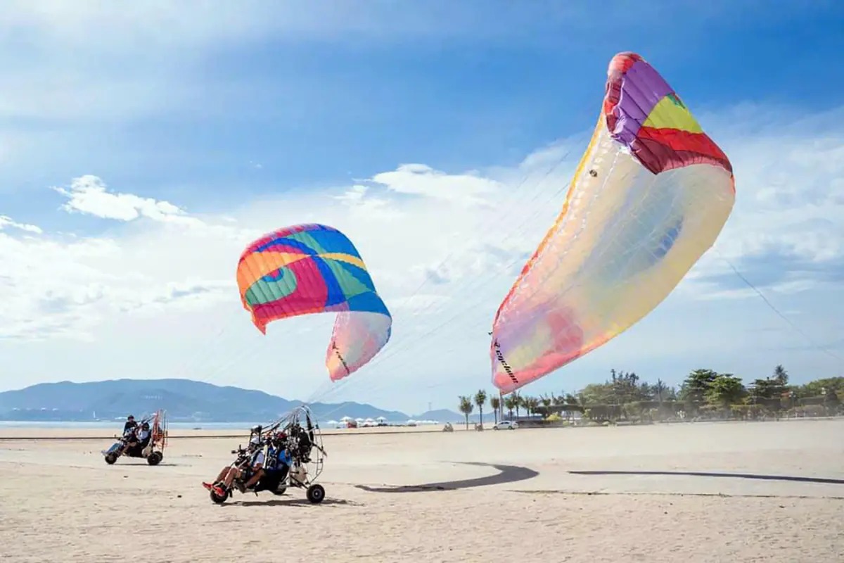 Lý do Nha Trang là thiên đường dù lượn