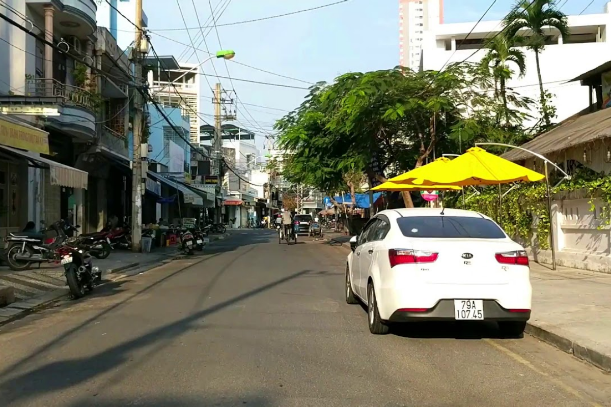 Khám phá khu phố Hoàng Văn Thụ Nha Trang