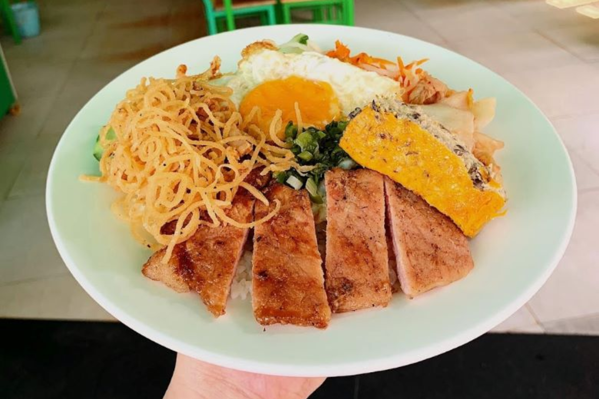 Cơm sườn Nha Trang