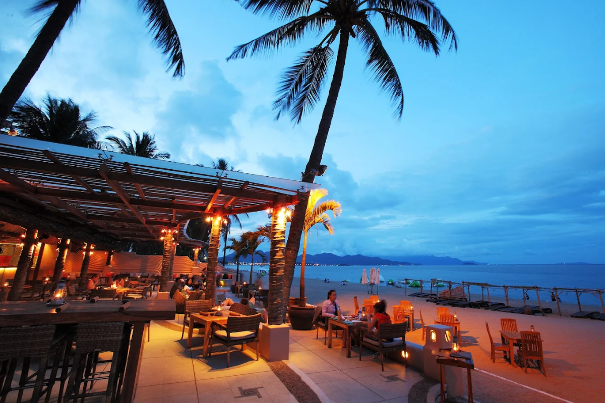 bar bãi biển Nha Trang