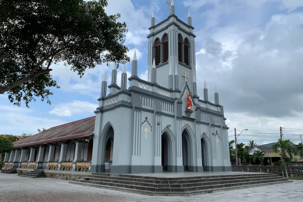 Tổng hợp nhà thờ ở Nha Trang, thông tin giờ lễ và địa điểm nha tho o Nha Trang 9